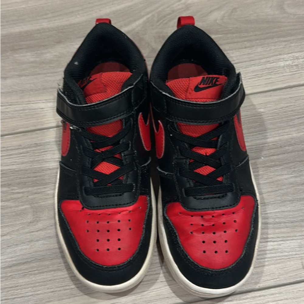 Nike Dunk Kids Black and Red Sneakers size 1Y